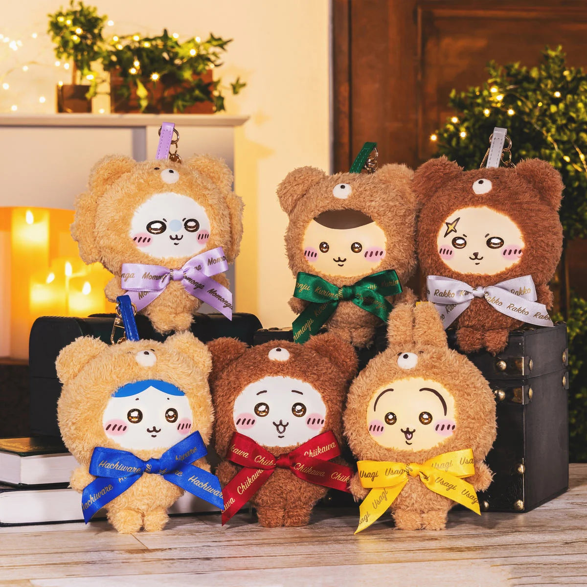 CHIIKAWA Kiramekko Teddy Bear Mascot Holder Keychain