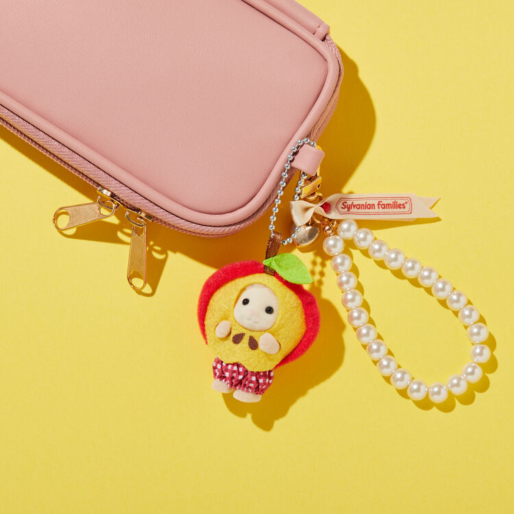 SYLVANIAN FAMILIES Sheep Baby Apple Keychain