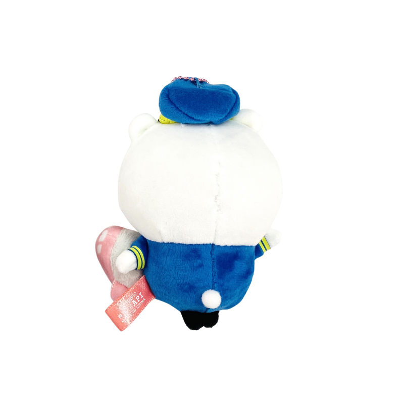 chiikawa-chiikawa-airport-limited-edition-pilot-mascot-holder-keychain