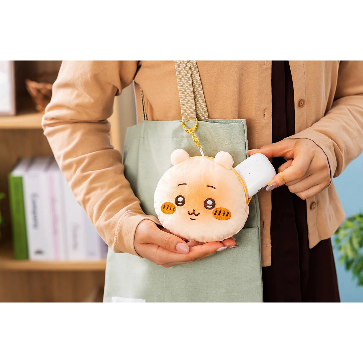 chiikawa-chiikawa-chiikawa-bakery-bread-like-face-keychain-pouch