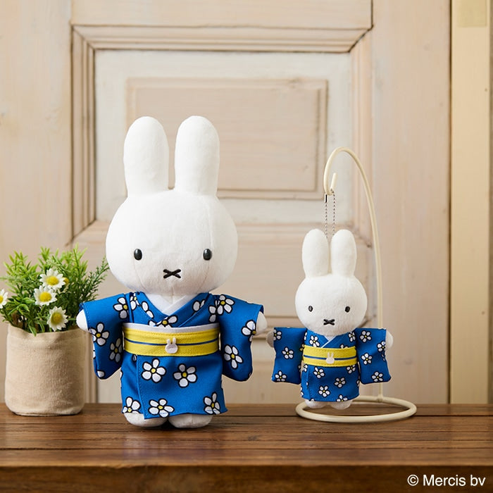miffy-sekiguchi-japanesque-birthday-floral-print-kimono-mascot-holder-keychain
