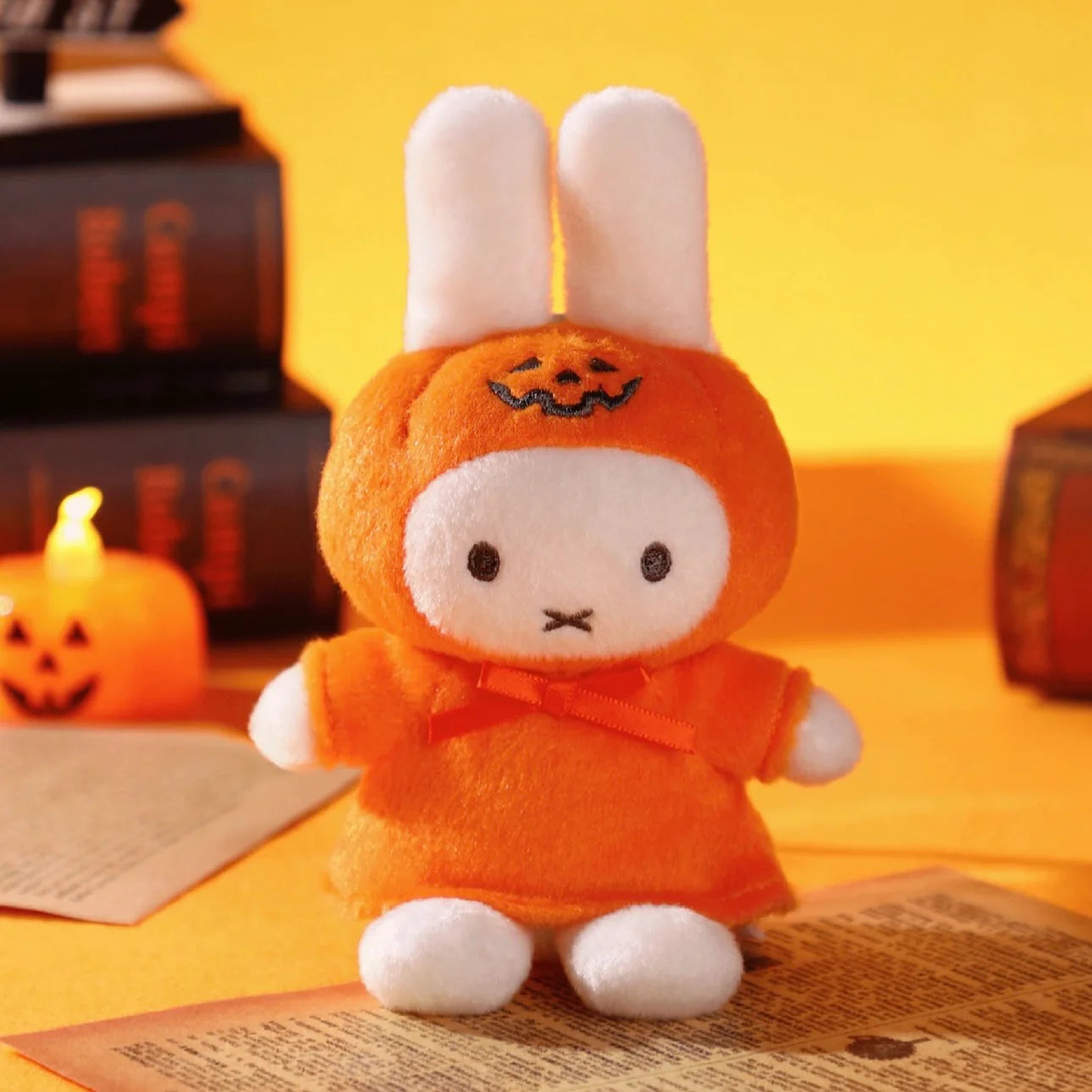 miffy-x-vipo-halloween-series-plush-keychain-blind-box