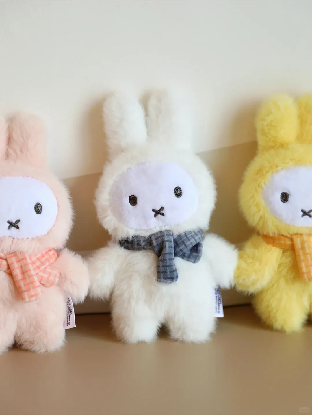 miffy-x-vipo-macaron-series-2-standing-plush-keychain-blind-box
