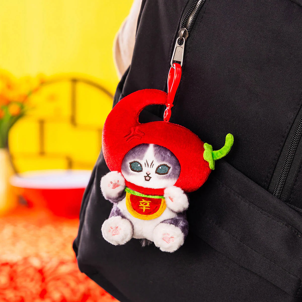 mofusand-angry-chili-meow-mascot-holder-keychain
