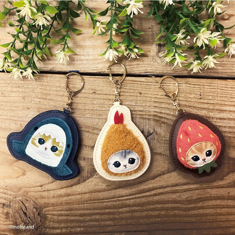 mofusand-fluffy-shark-leather-keychain