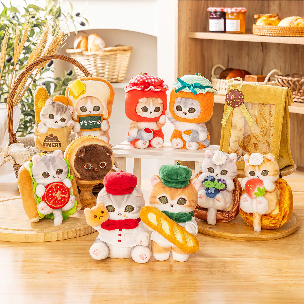 mofusand-mofumofu-bakery-jam-meow-marmalade-mascot-holder-keychain