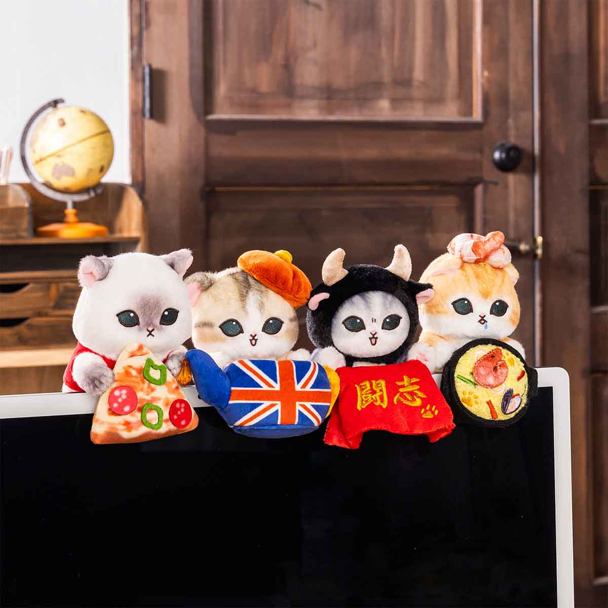 mofusand-mofumofu-journey-pizza-cat-desktop-plush-doll