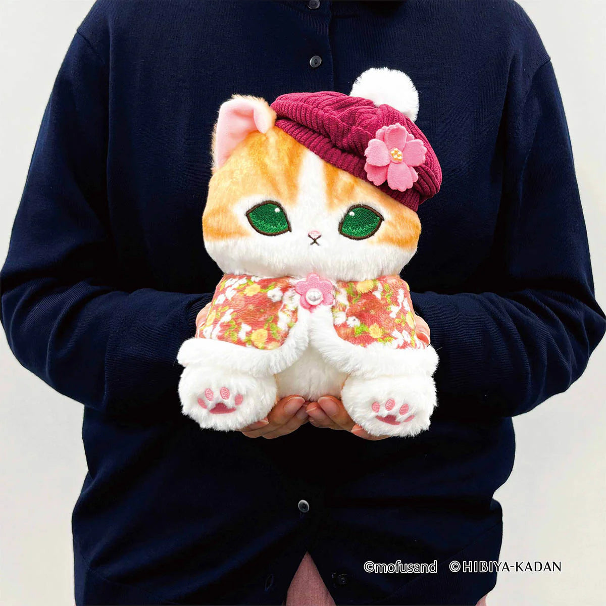 mofusand-x-hibiya-kadan-cape-meow-red-plush-doll