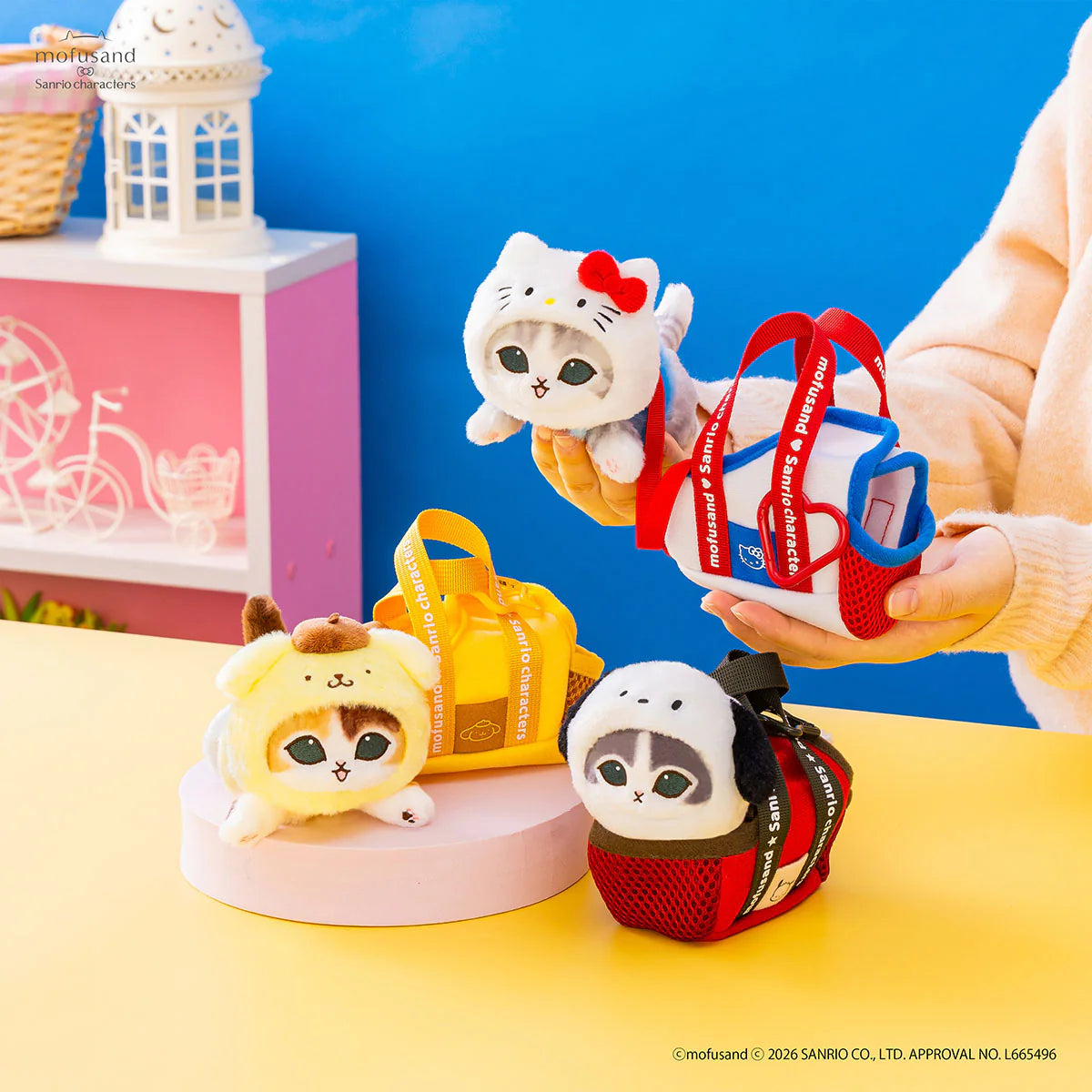 mofusand-x-sanrio-characters-outing-cat-in-bag-mascot-holder-keychain-hello-kitty-