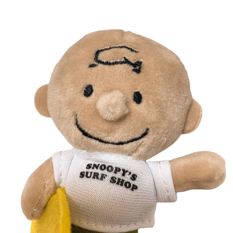 peanuts-hawaii-surf-shop-charlie-brown-white-tee-mascot-holder-keychain