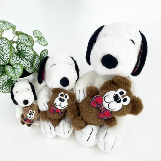 peanuts-snoopy-bear-check-vintage-mascot-holder-keychain