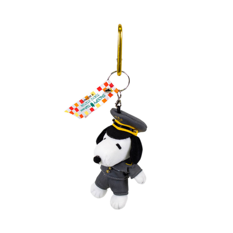 peanuts-snoopy-tokyo-stationmaster-carabiner-mascot-holder-keychain
