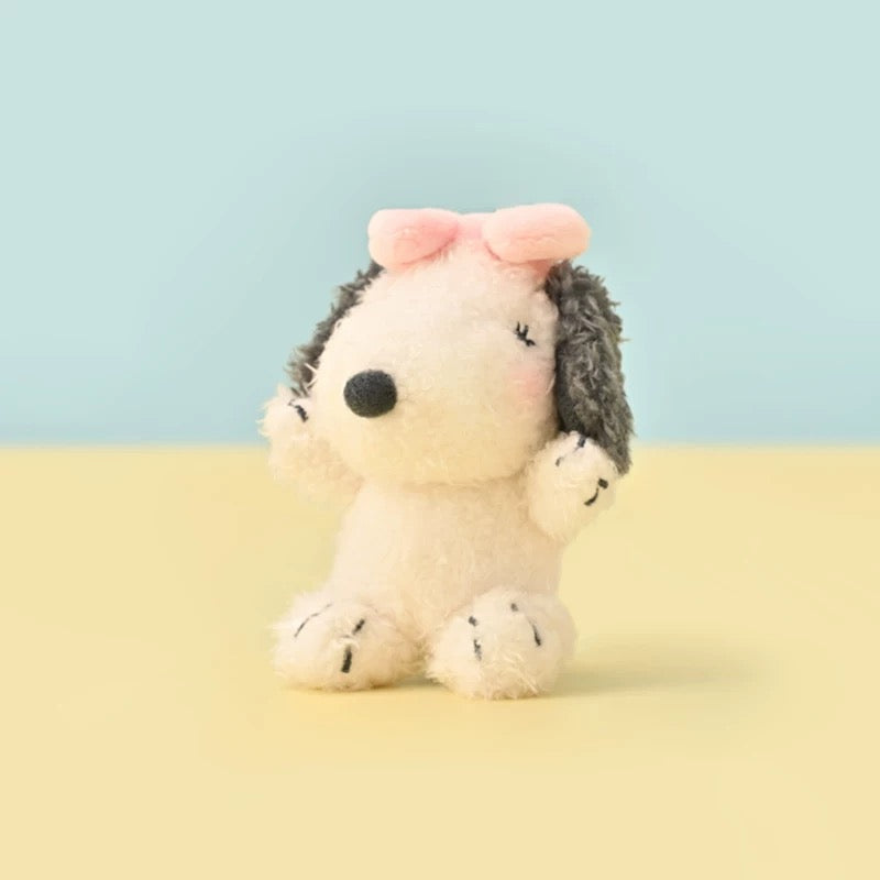 peanuts-x-shandmoo-belle-pen-sleeves-mini-mascot-holder-keychain