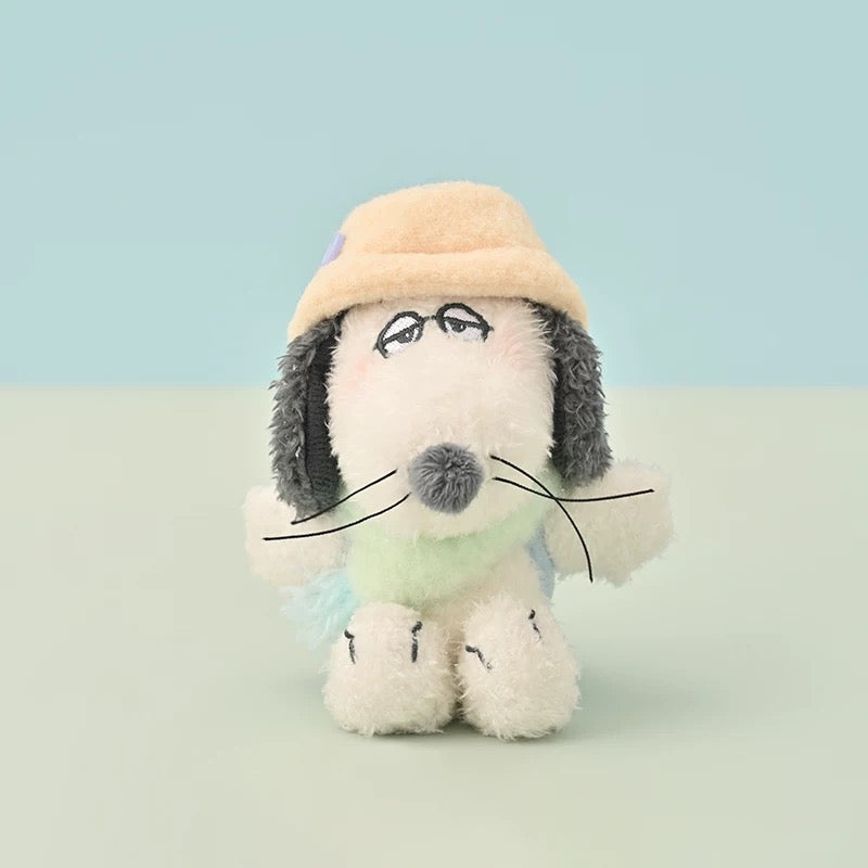 peanuts-x-shandmoo-spike-hug-series-mascot-holder-keychain