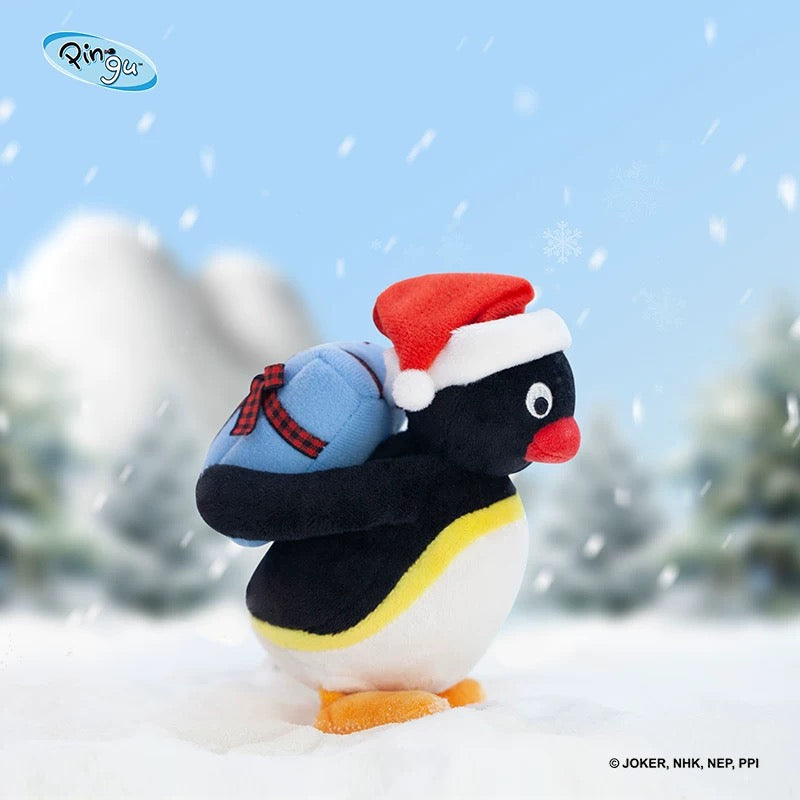 pingu-x-shandmoo-christmas-series-pingu-holding-gift-mascot-holder-keychain