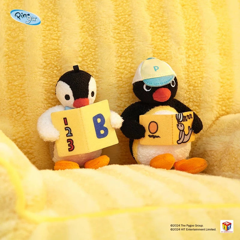 pingu-x-shandmoo-reading-series-hat-mascot-holder-keychain