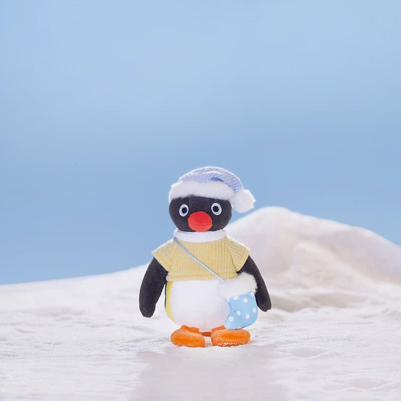 pingu-x-shandmoo-winter-shopping-mascot-holder-keychain