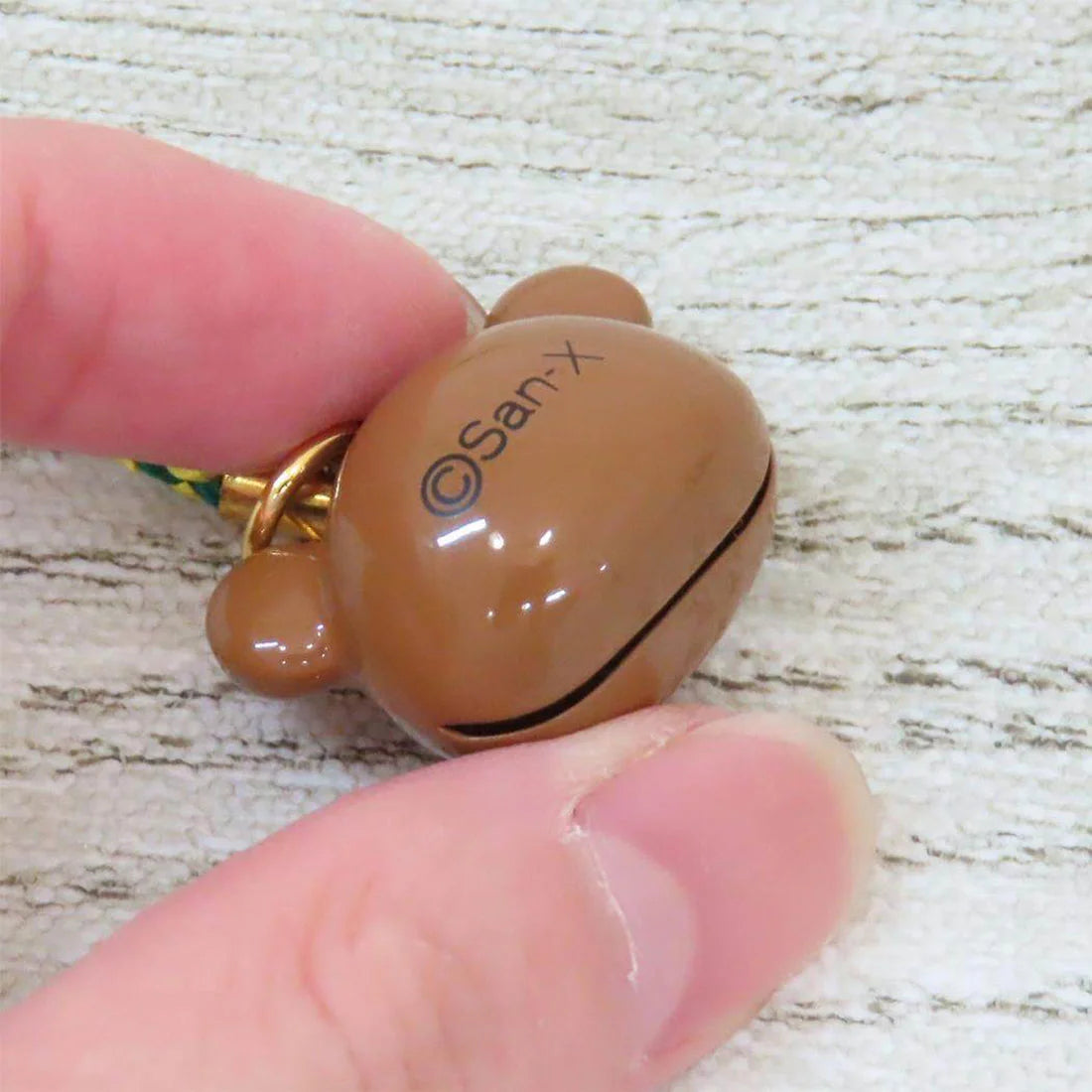 san-x-rilakkuma-chairoikoguma-face-bell-keychain-accessory