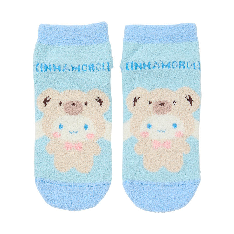 sanrio-winter-fluffy-socks
