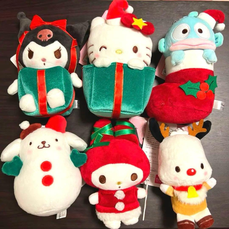 sanrio-x-avail-christmas-gift-mascot-holder-keychain