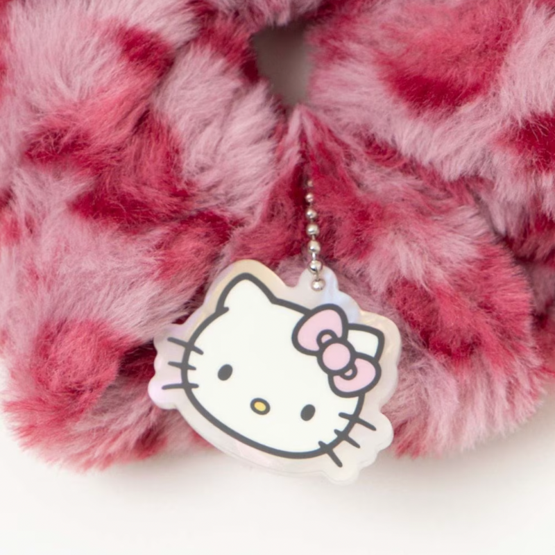 sanrio-x-wego-hello-kitty-pink-leopard-print-furry-scrunchie-hair-tie