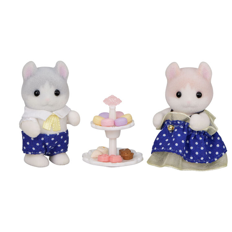 sylvanian-families-curly-ear-cat-baby-sweets-set