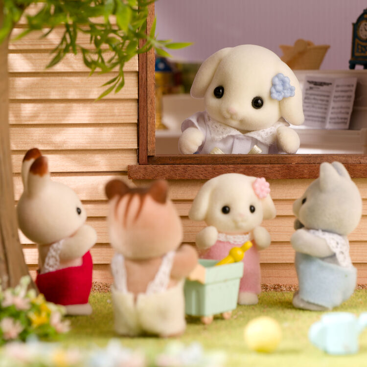 sylvanian-families-flora-rabbit-mother