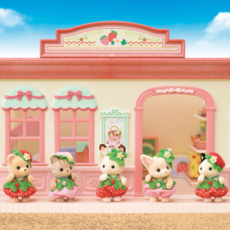sylvanian-families-gather-together-strawberry-set