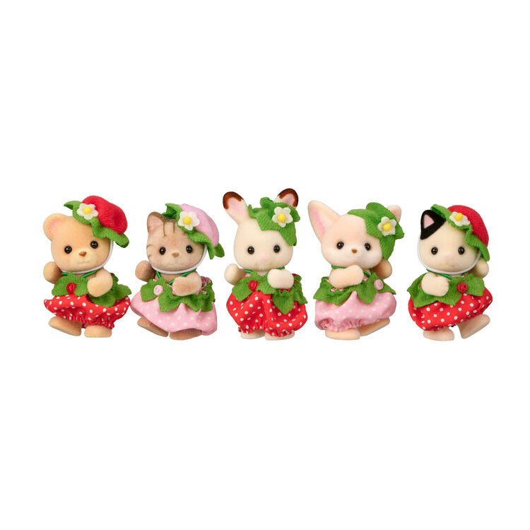 sylvanian-families-gather-together-strawberry-set