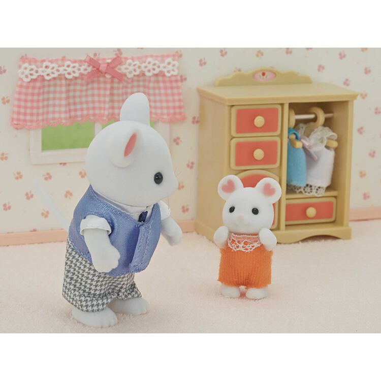 sylvanian-families-marshmallow-mouse-baby