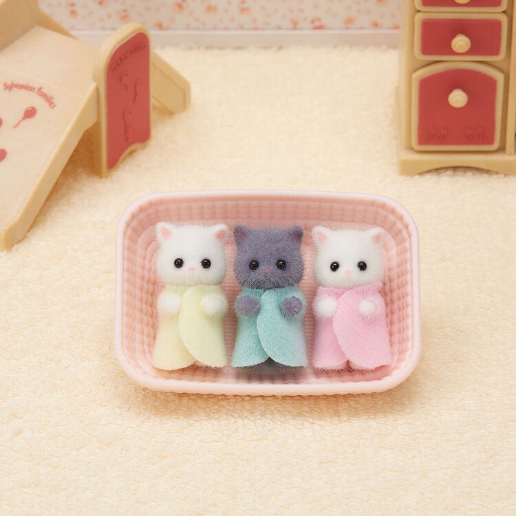 sylvanian-families-persian-cat-triplets
